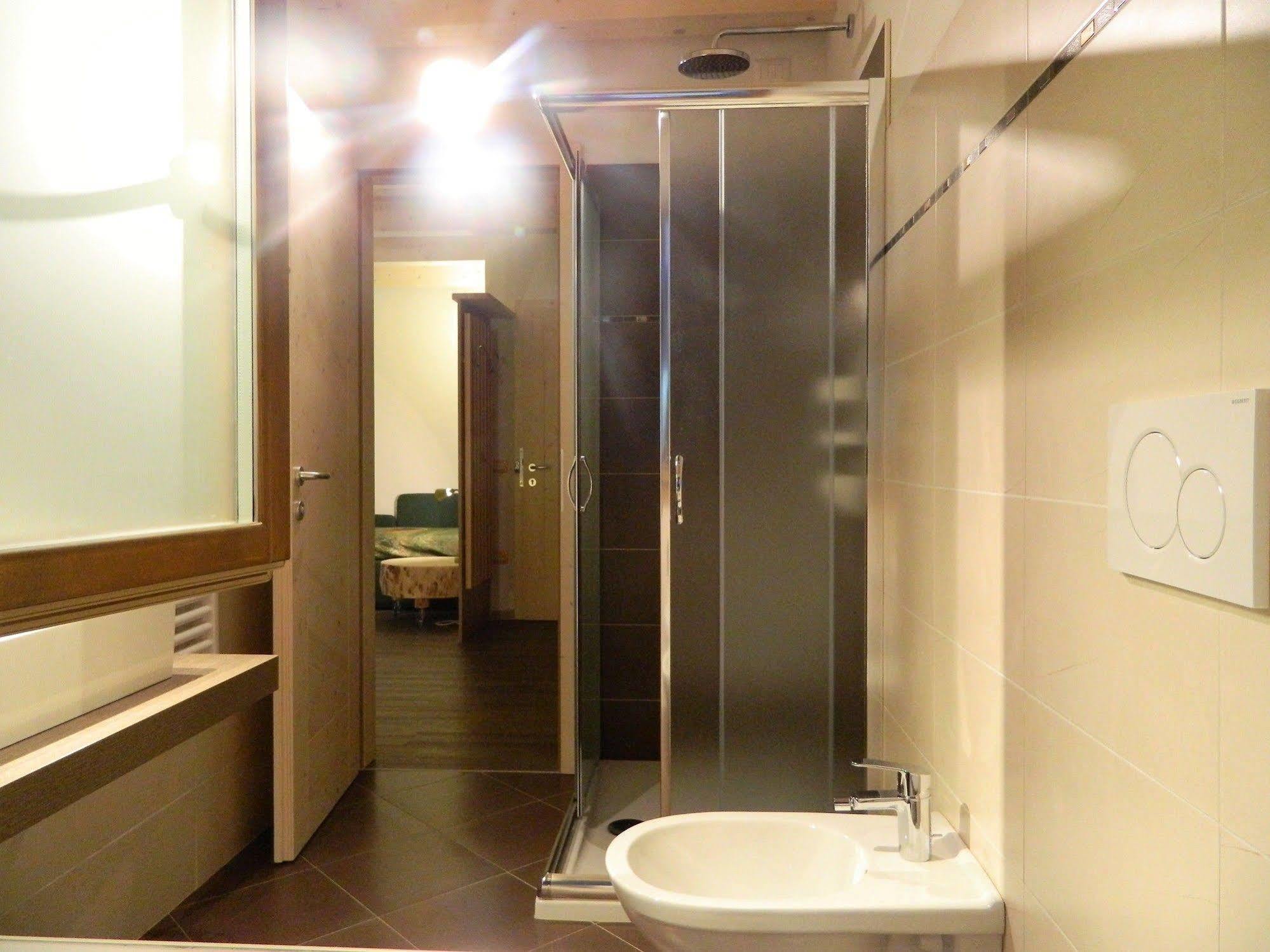 Hotel Ganzaie Val di Fiemme 외부 사진
