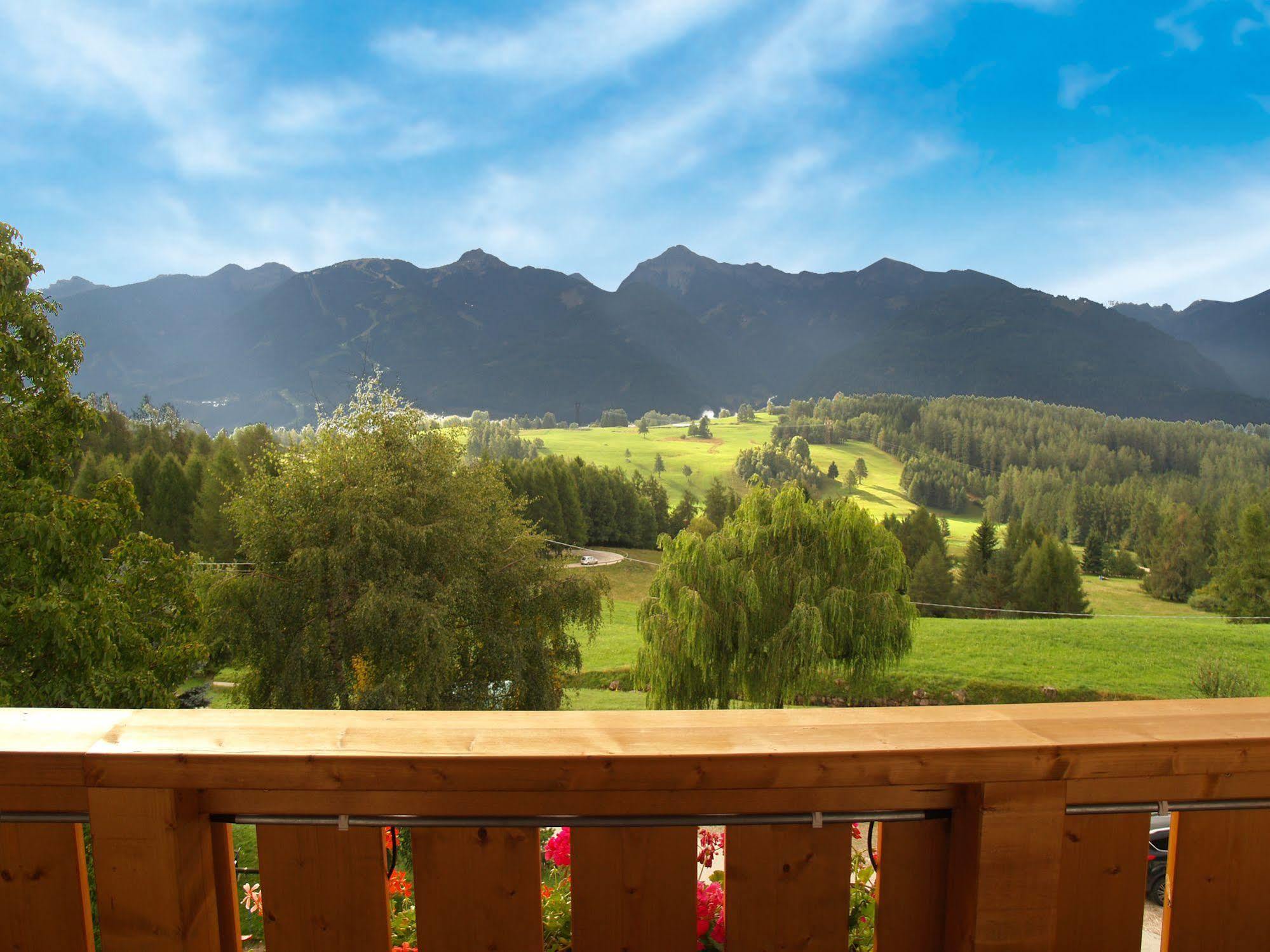 Hotel Ganzaie Val di Fiemme 외부 사진